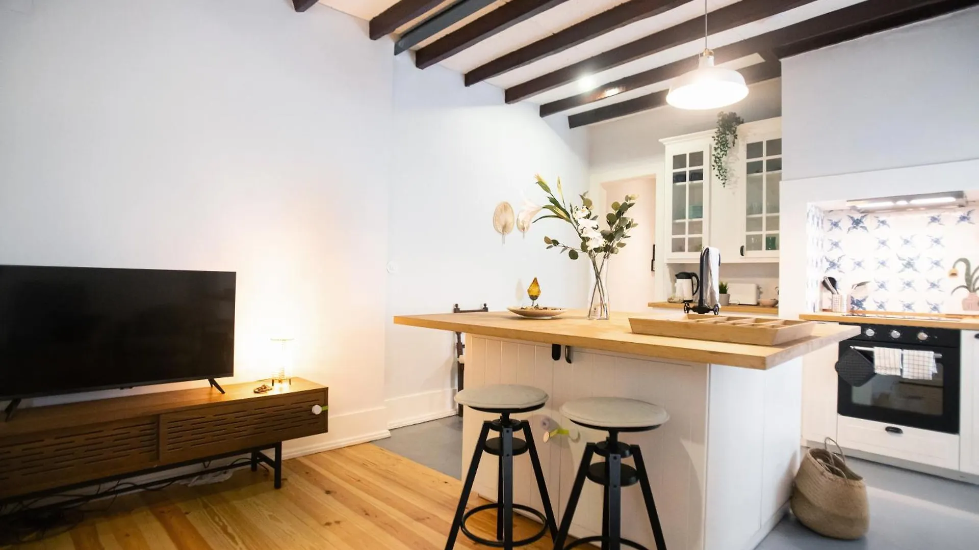 Charming 3-Bedroom Retreat In The Heart Of Lisboa 公寓