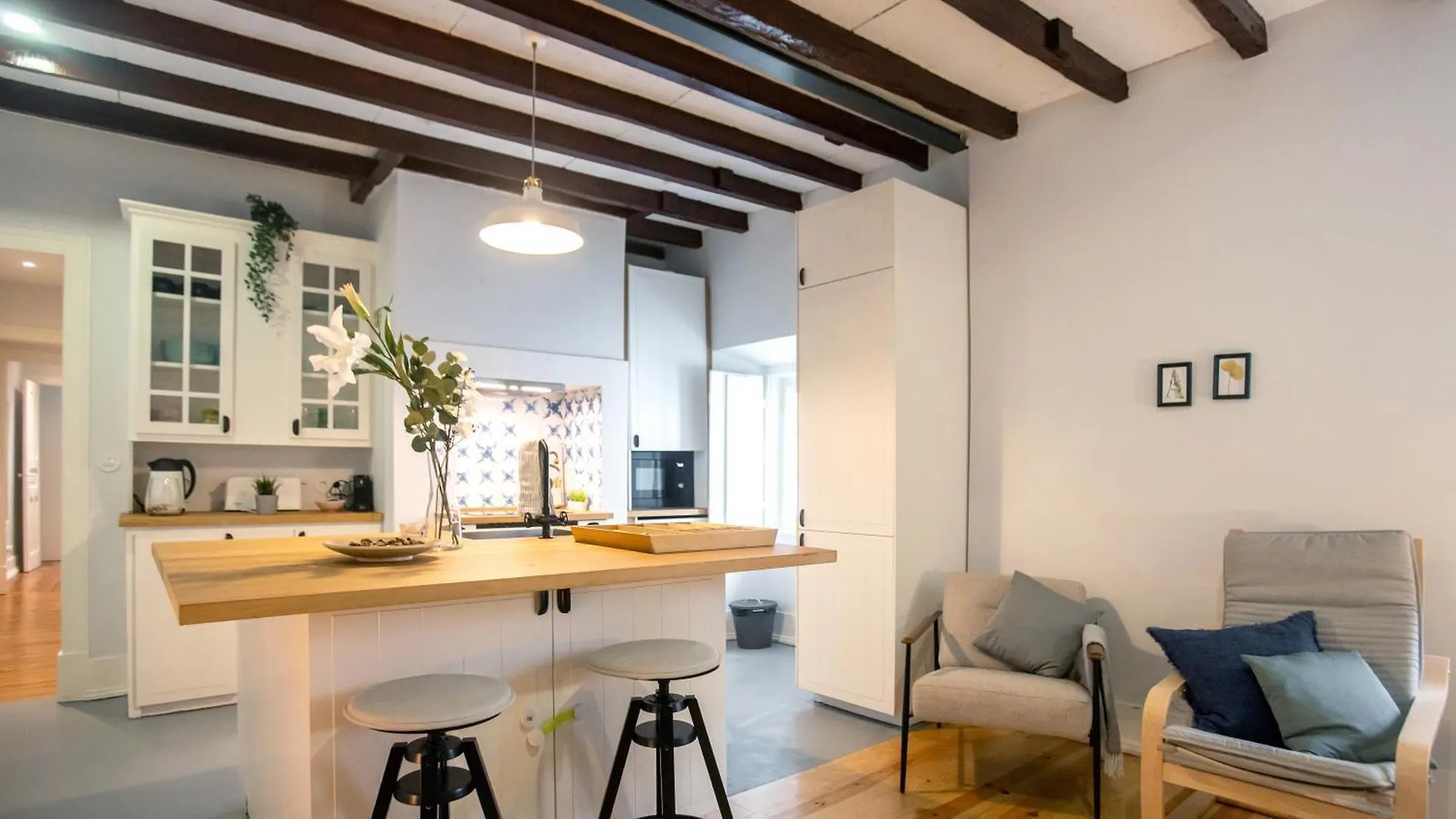 Charming 3-Bedroom Retreat In The Heart Of Lisboa