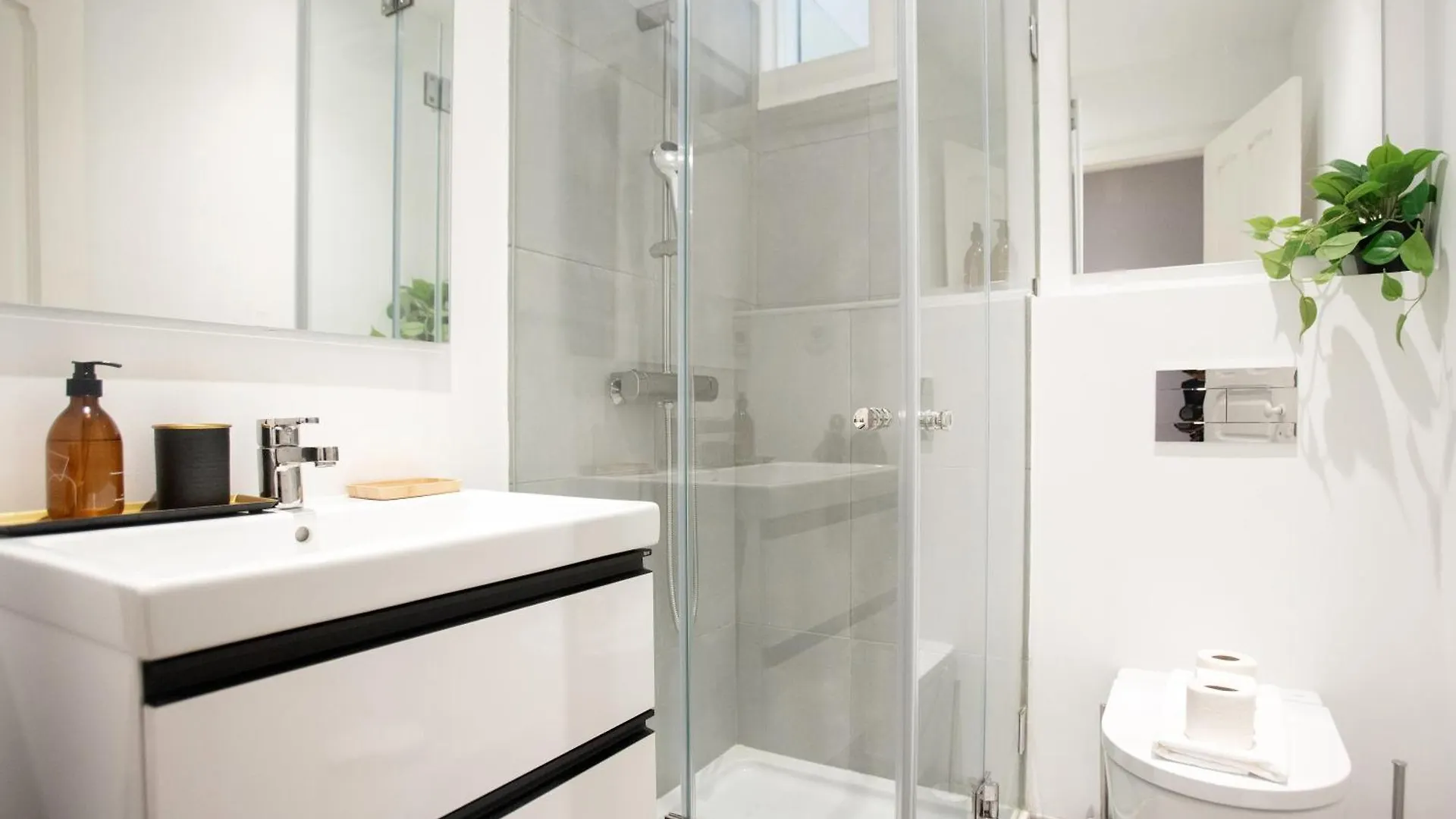 Charming 3-Bedroom Retreat In The Heart Of Lisboa