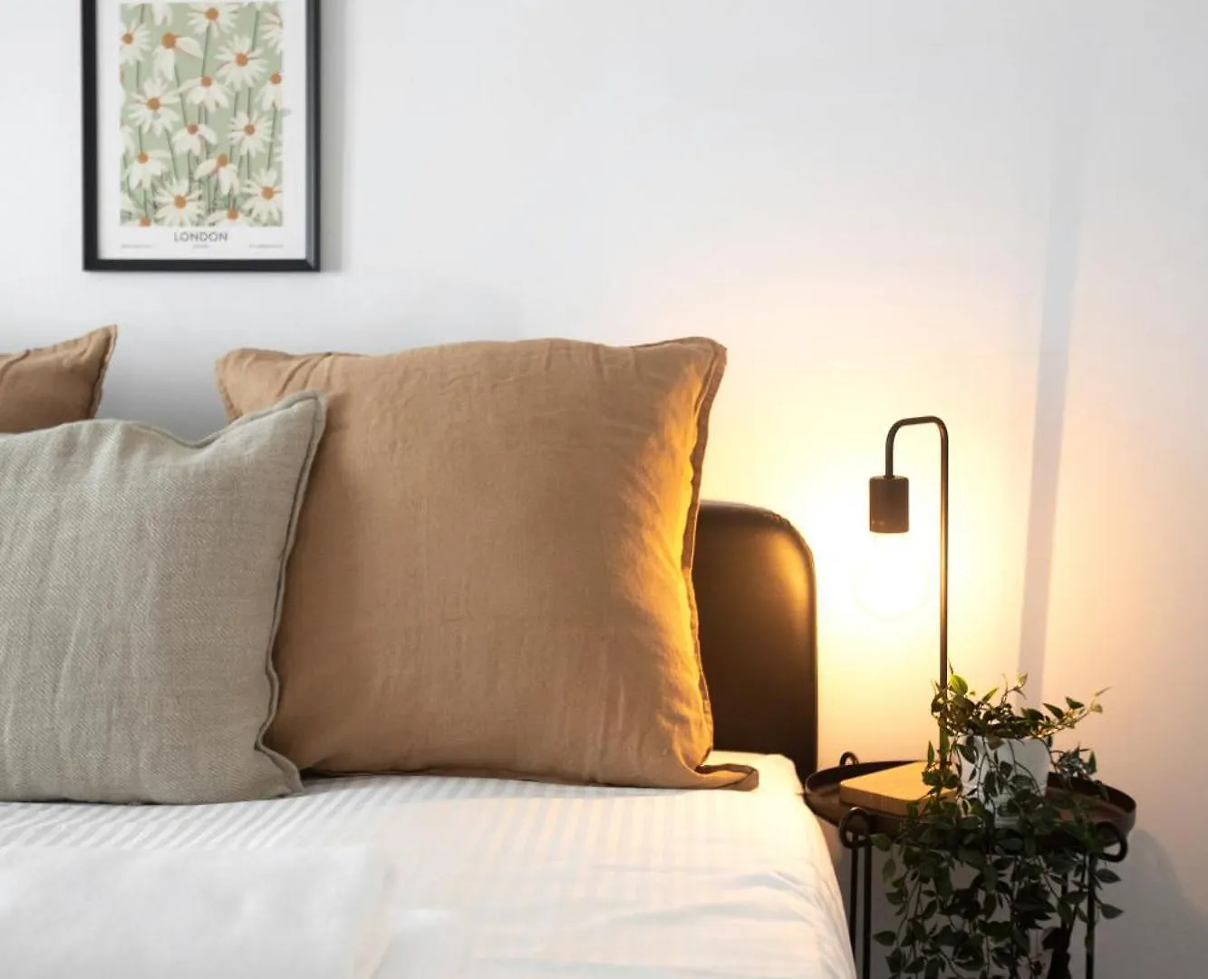 Charming 3-Bedroom Retreat In The Heart Of Lisbon 0*,