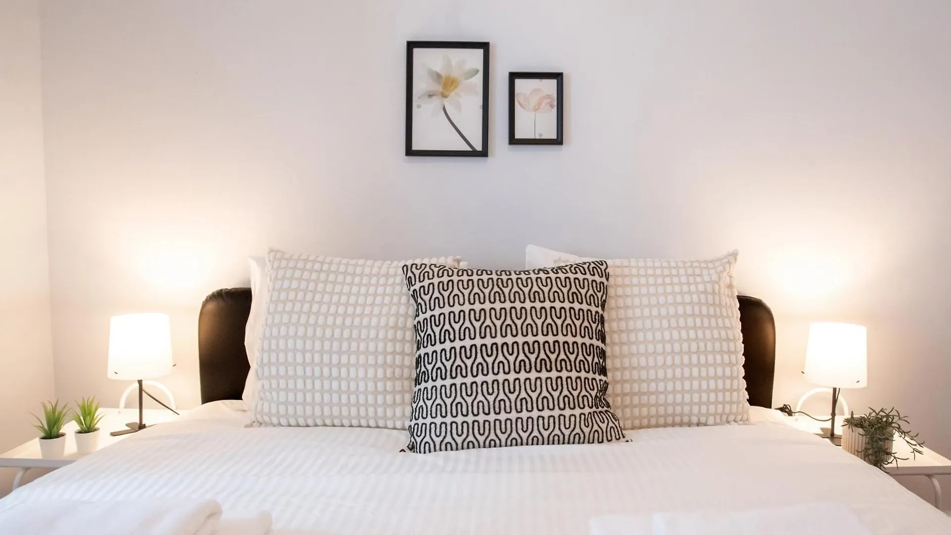 Charming 3-Bedroom Retreat In The Heart Of Lisbon Apartment