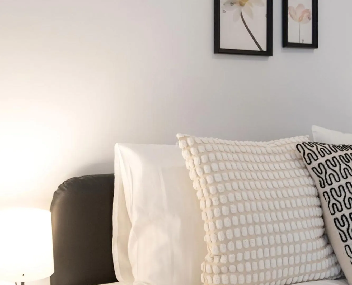Apartment Charming 3-Bedroom Retreat In The Heart Of Lisbon